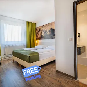 Lifehotel Vienna Airport אוסטריה